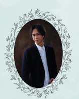 婚活フォトスタジオのカメラマン兼ヘアメイクアーティスト